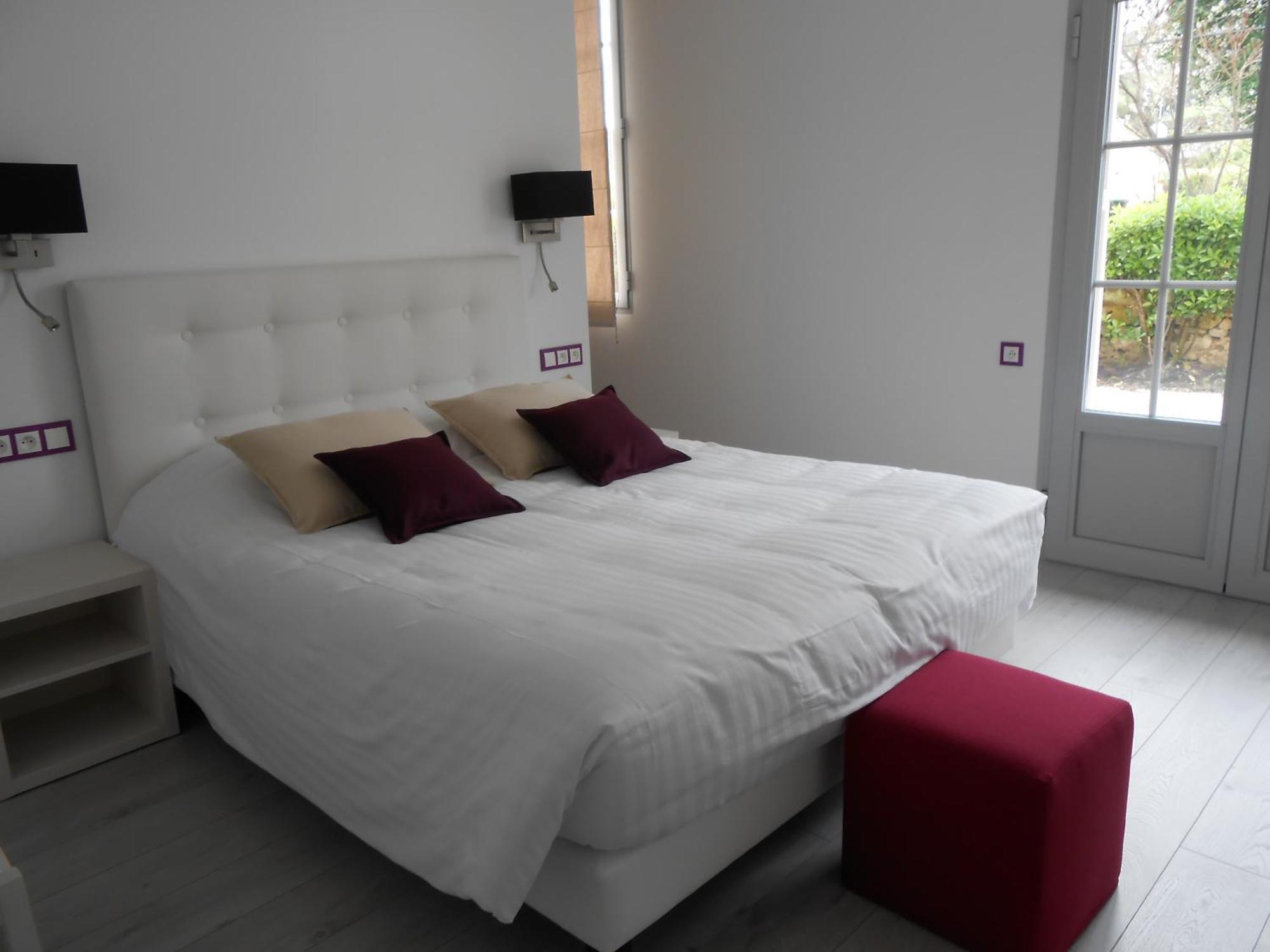 Logis- Hotel Spa Restaurant L'Epicurial Saint-Pey-de-Castets Phòng bức ảnh