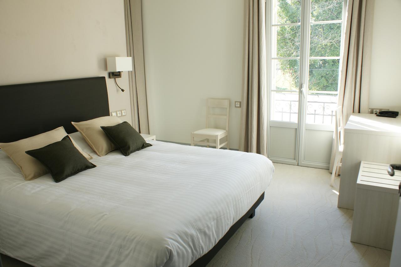 Logis- Hotel Spa Restaurant L'Epicurial Saint-Pey-de-Castets Phòng bức ảnh