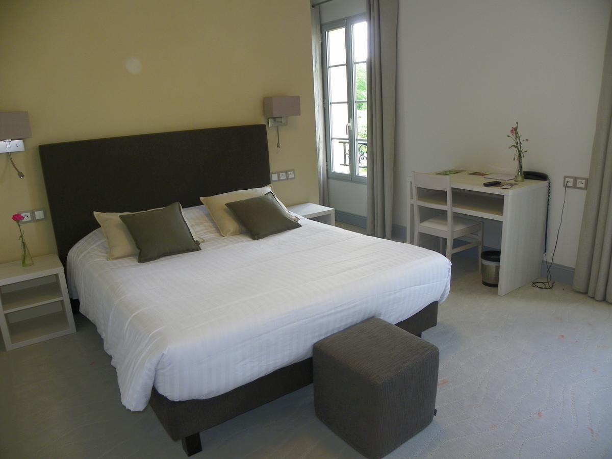 Logis- Hotel Spa Restaurant L'Epicurial Saint-Pey-de-Castets Ngoại thất bức ảnh