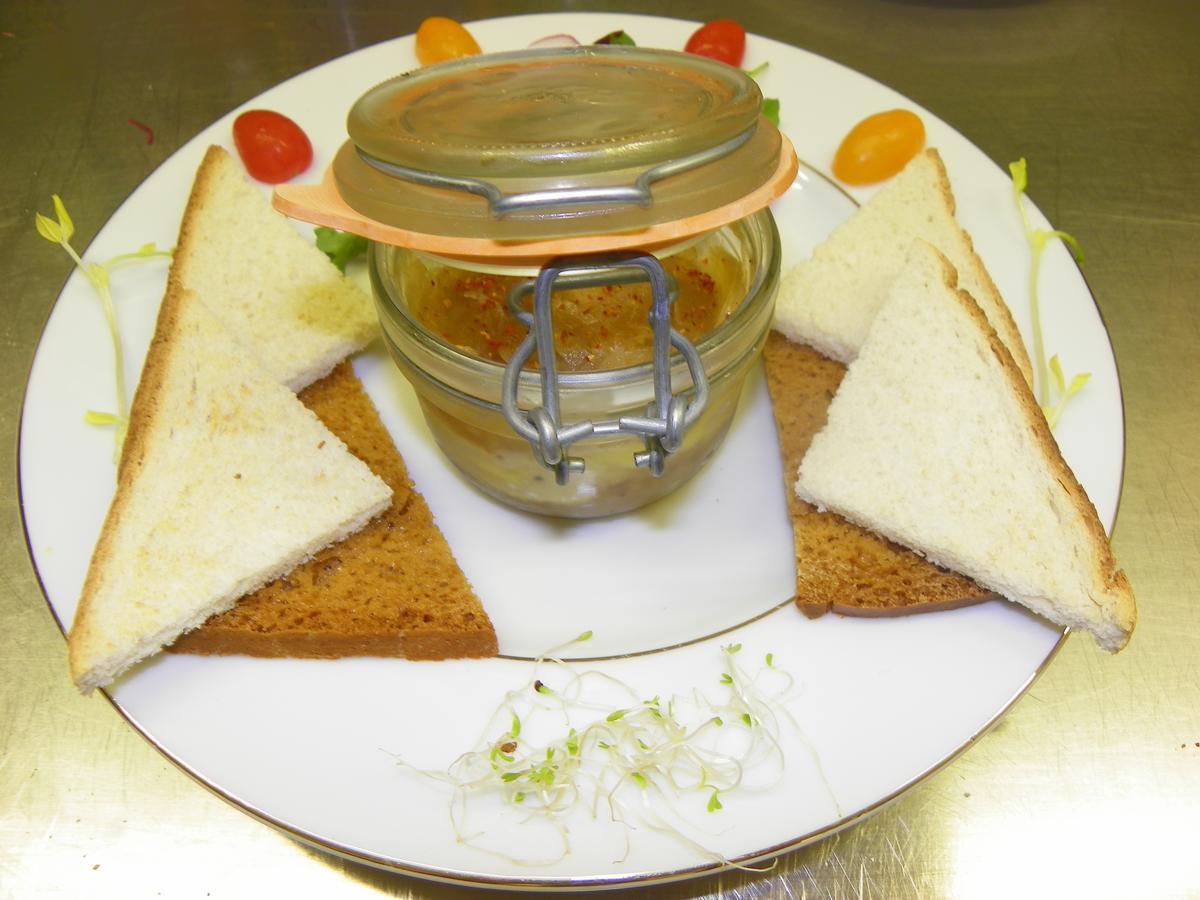 Logis- Hotel Spa Restaurant L'Epicurial Saint-Pey-de-Castets Ngoại thất bức ảnh