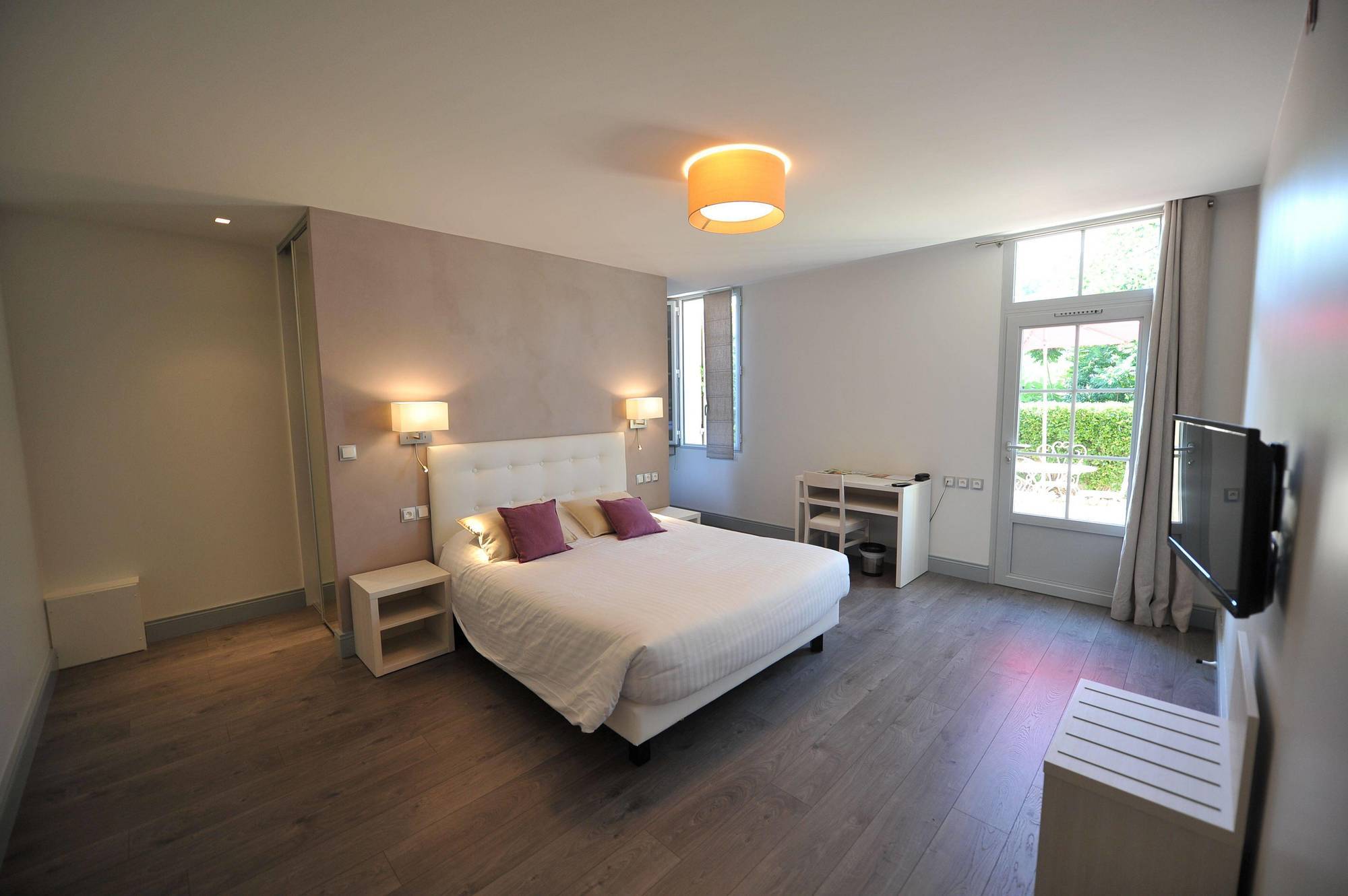 Logis- Hotel Spa Restaurant L'Epicurial Saint-Pey-de-Castets Ngoại thất bức ảnh