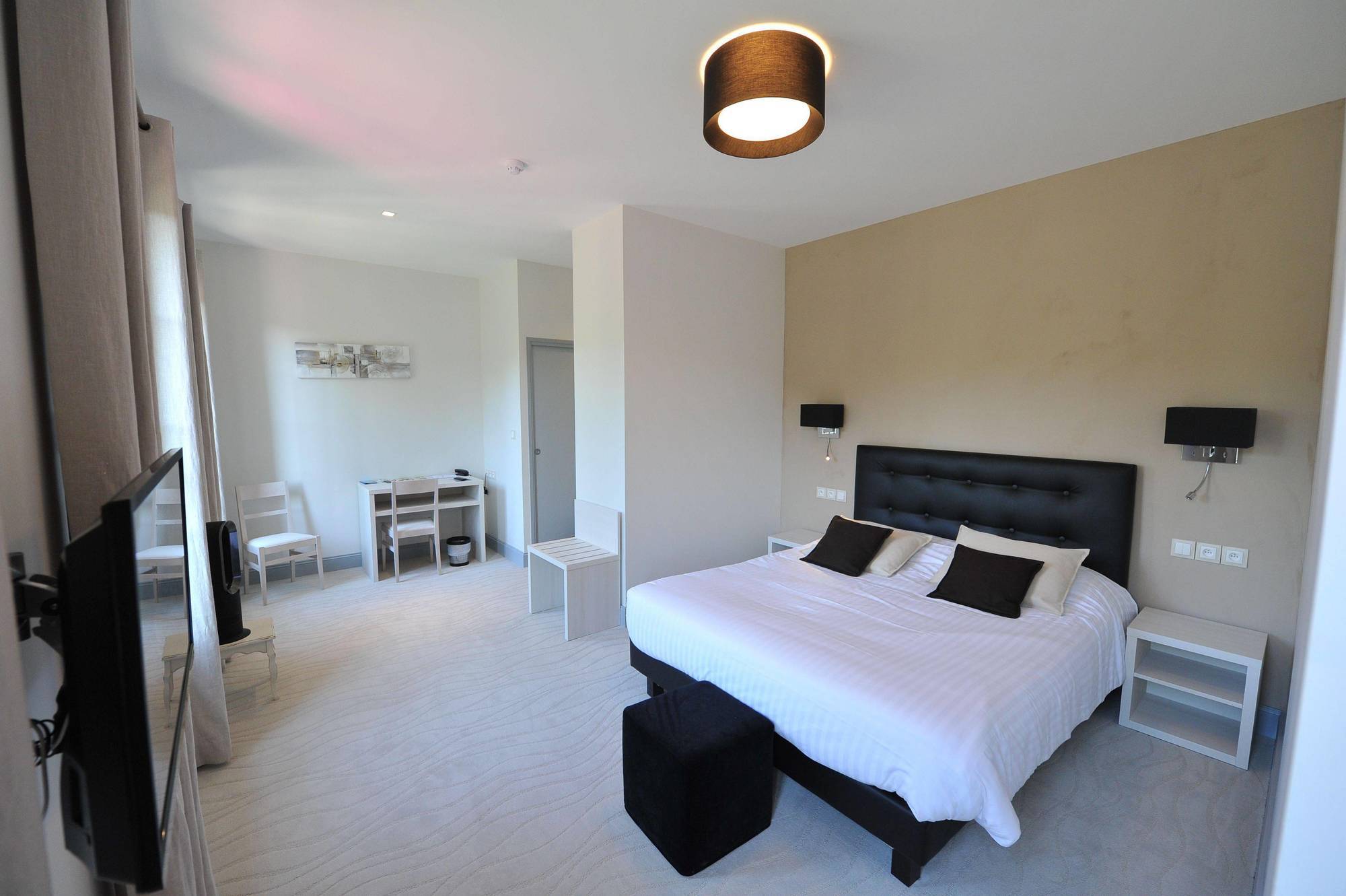 Logis- Hotel Spa Restaurant L'Epicurial Saint-Pey-de-Castets Ngoại thất bức ảnh
