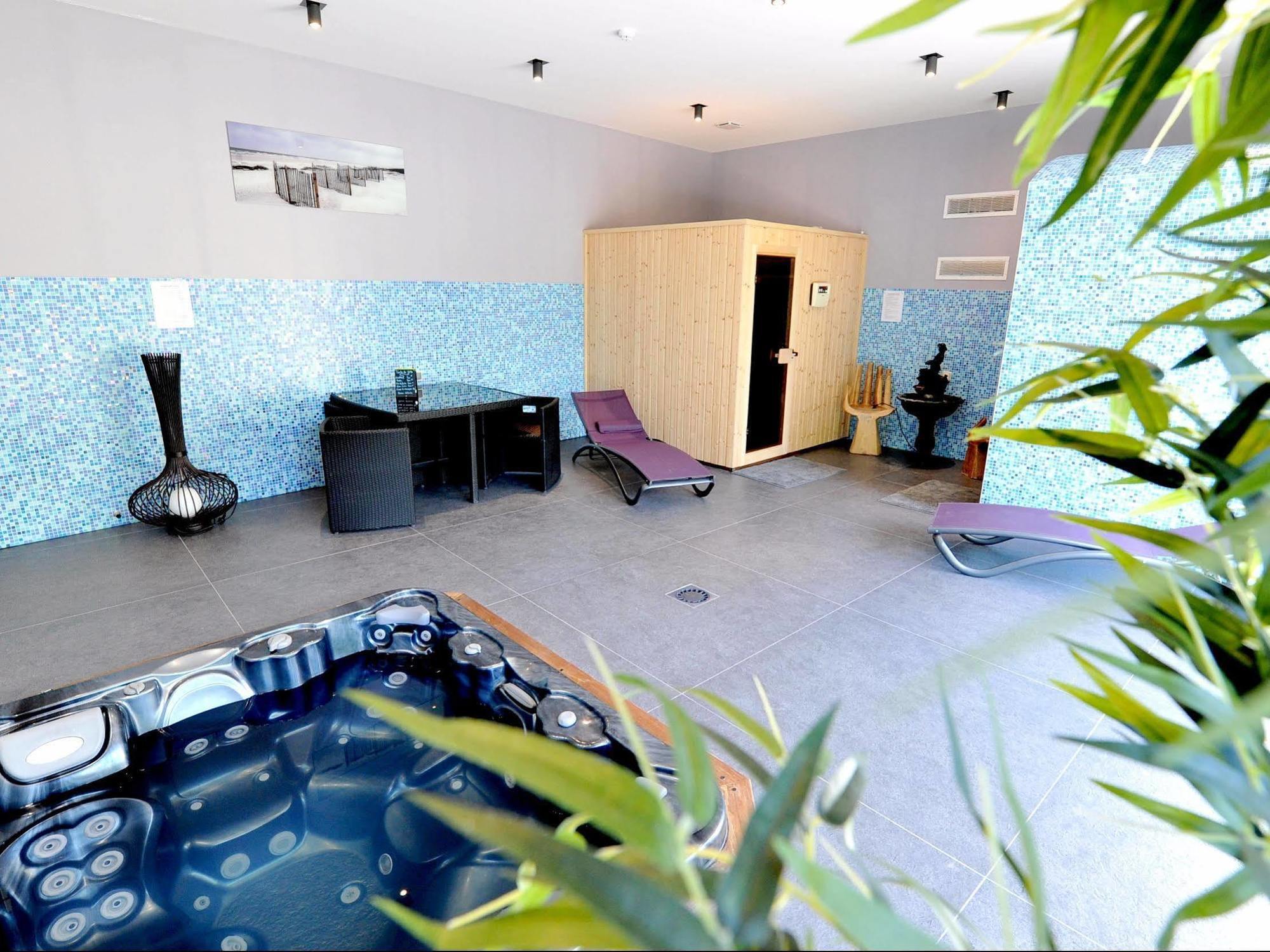 Logis- Hotel Spa Restaurant L'Epicurial Saint-Pey-de-Castets Ngoại thất bức ảnh